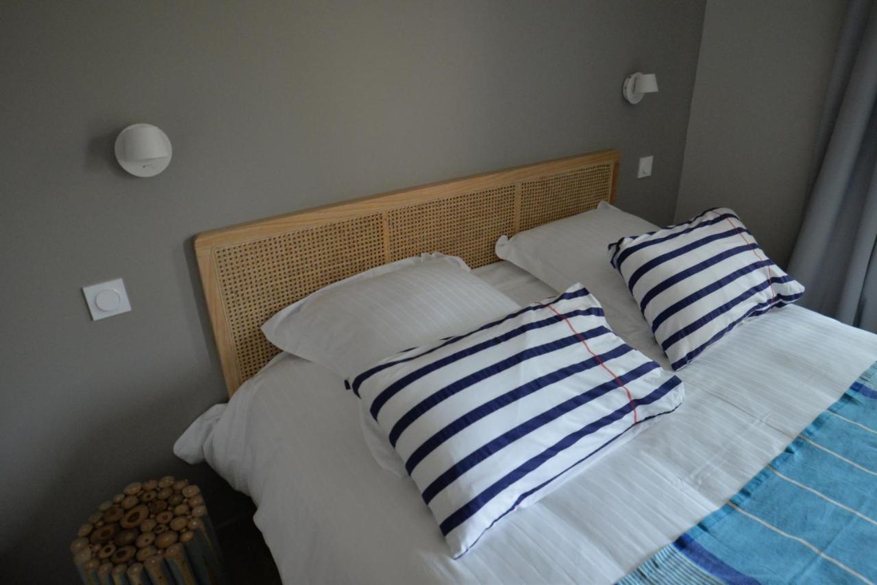 La Grange De Tissey Grand Gite Avec Spa Et Sauna Dragey エクステリア 写真
